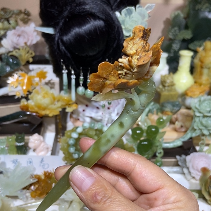 蛇纹石玉未镶嵌发饰