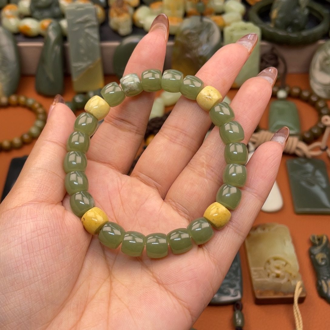 岫岩河磨玉（透闪石质玉）未镶嵌手链