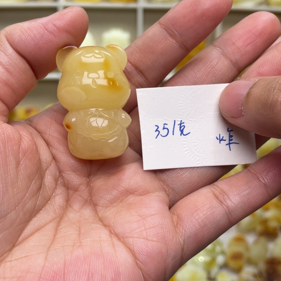 琥珀未镶嵌颈饰蜜蜡熊熊