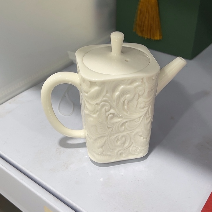 福利待遇多多哦哦哦