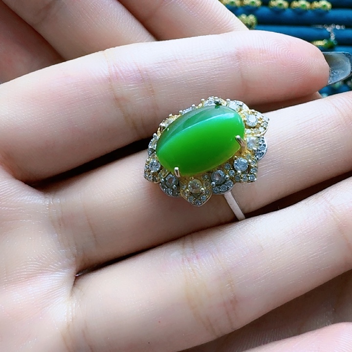 和田玉（碧玉）戒指未镶嵌