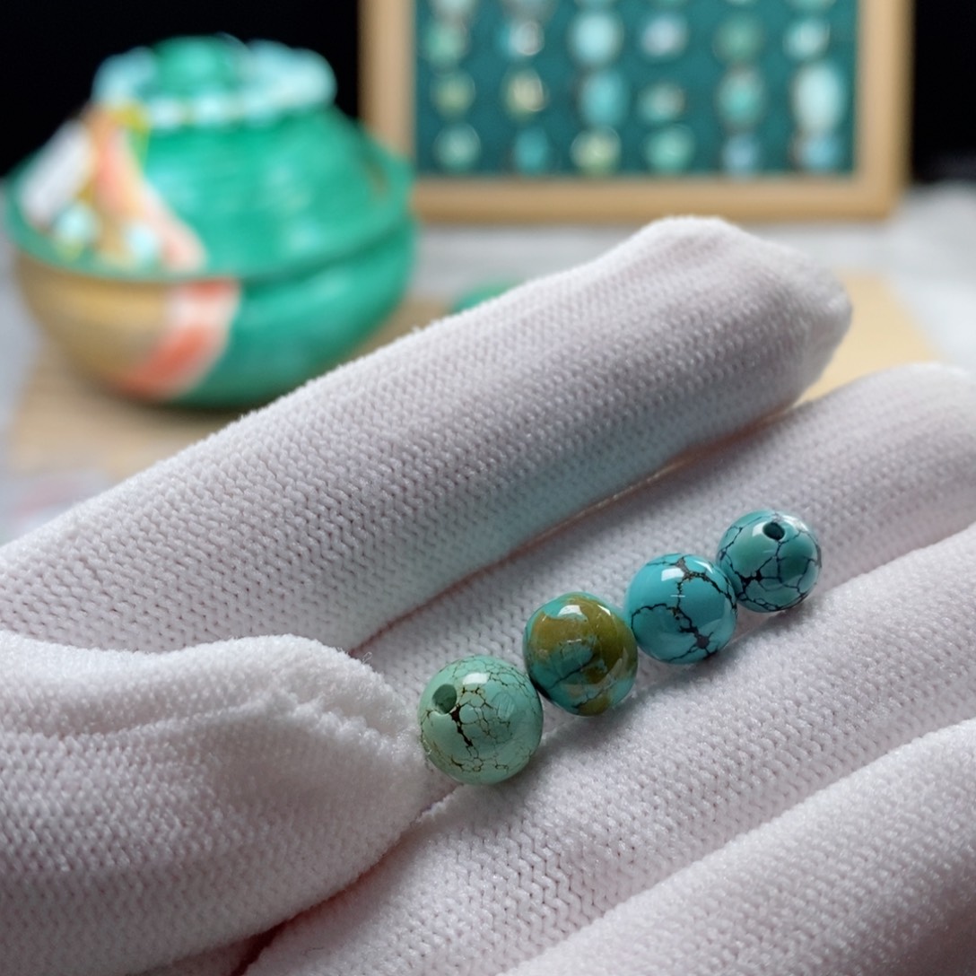 绿松石颈饰未镶嵌J****)