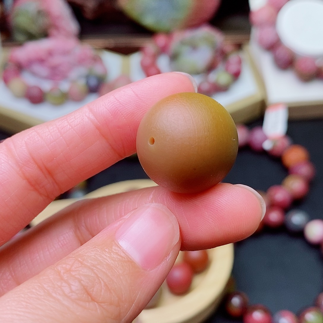未镶嵌玛瑙/玉髓珠宝奇石巷**开盐源玛瑙定制