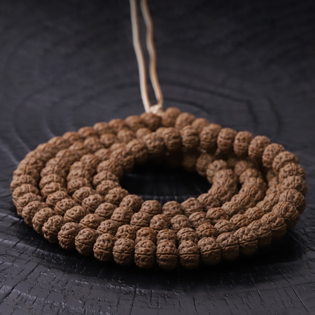 251148【云端飞碟老树王】定制老树南瓜双龙小金刚108文玩长串