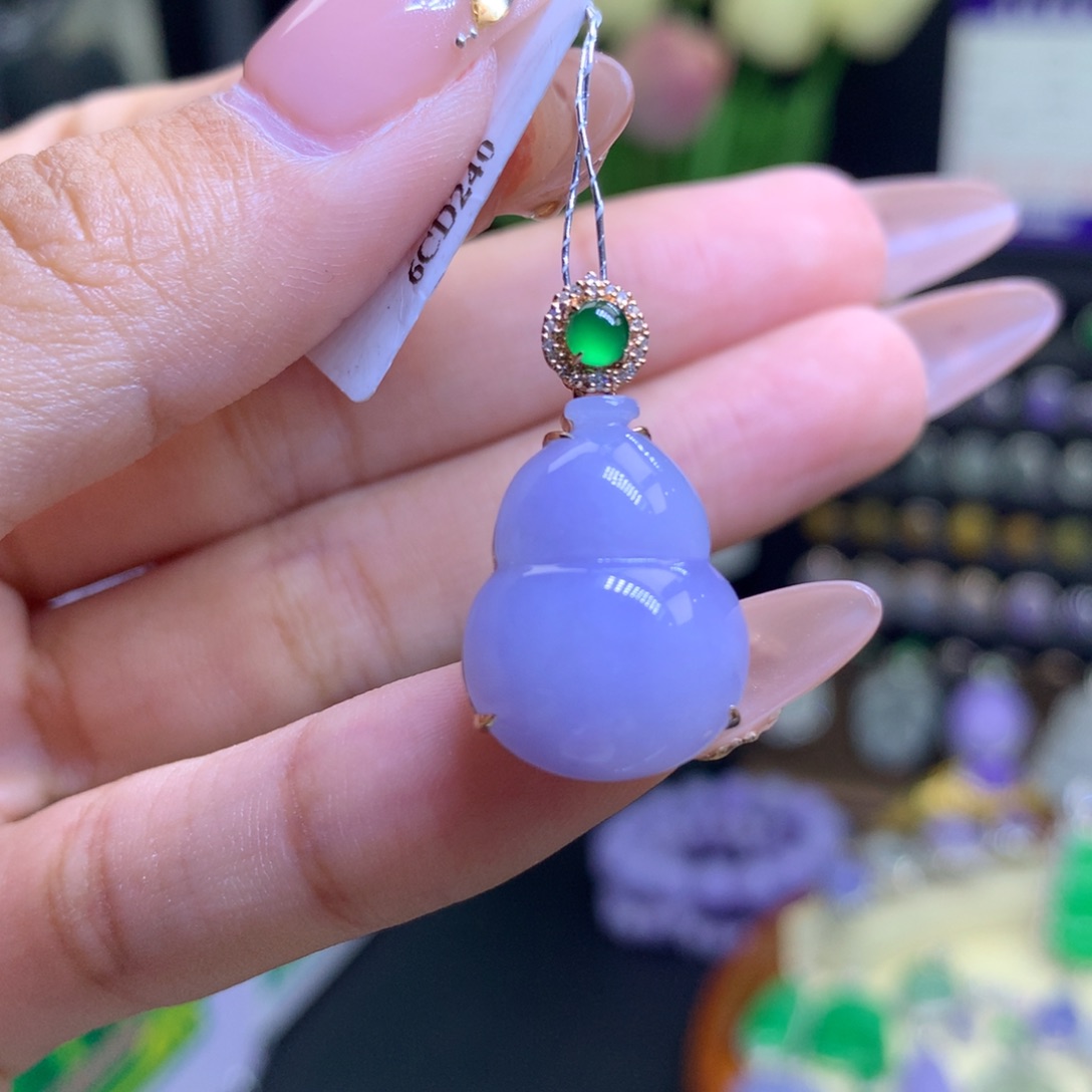 翡翠颈饰18K金镶嵌天然