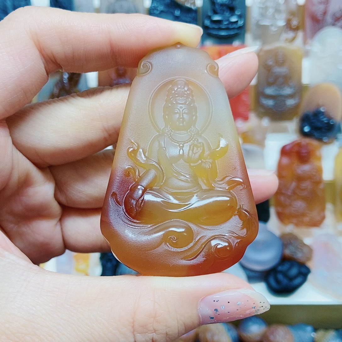 玛瑙/玉髓颈饰未镶嵌爷****寞