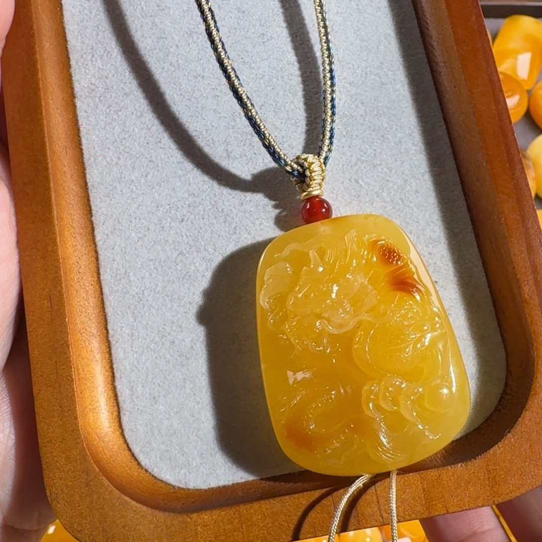 蜜蜡毛衣链未镶嵌