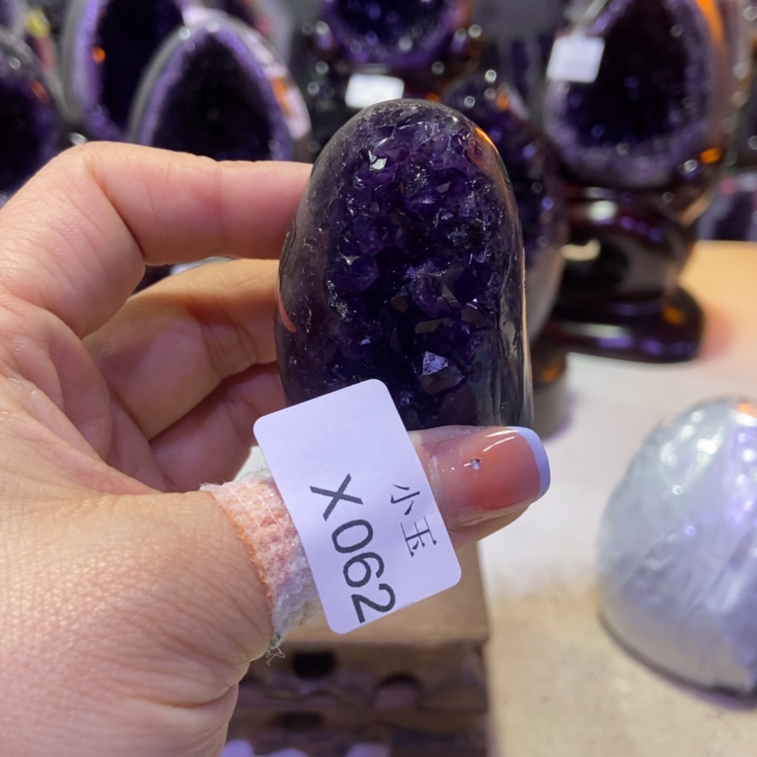 水晶摆件未镶嵌摆件