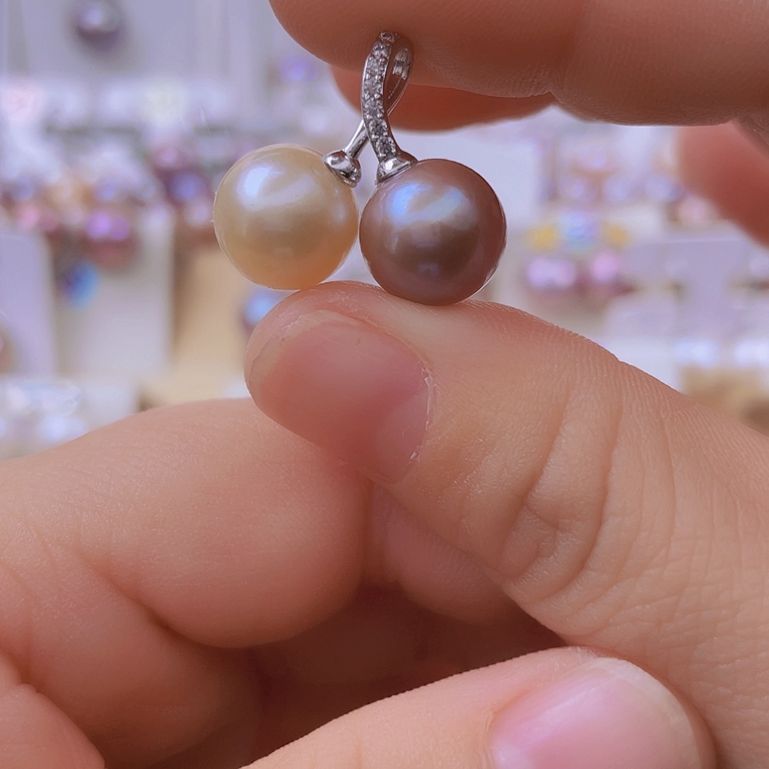 银S925镶嵌吊坠(赠链)淡水珍珠