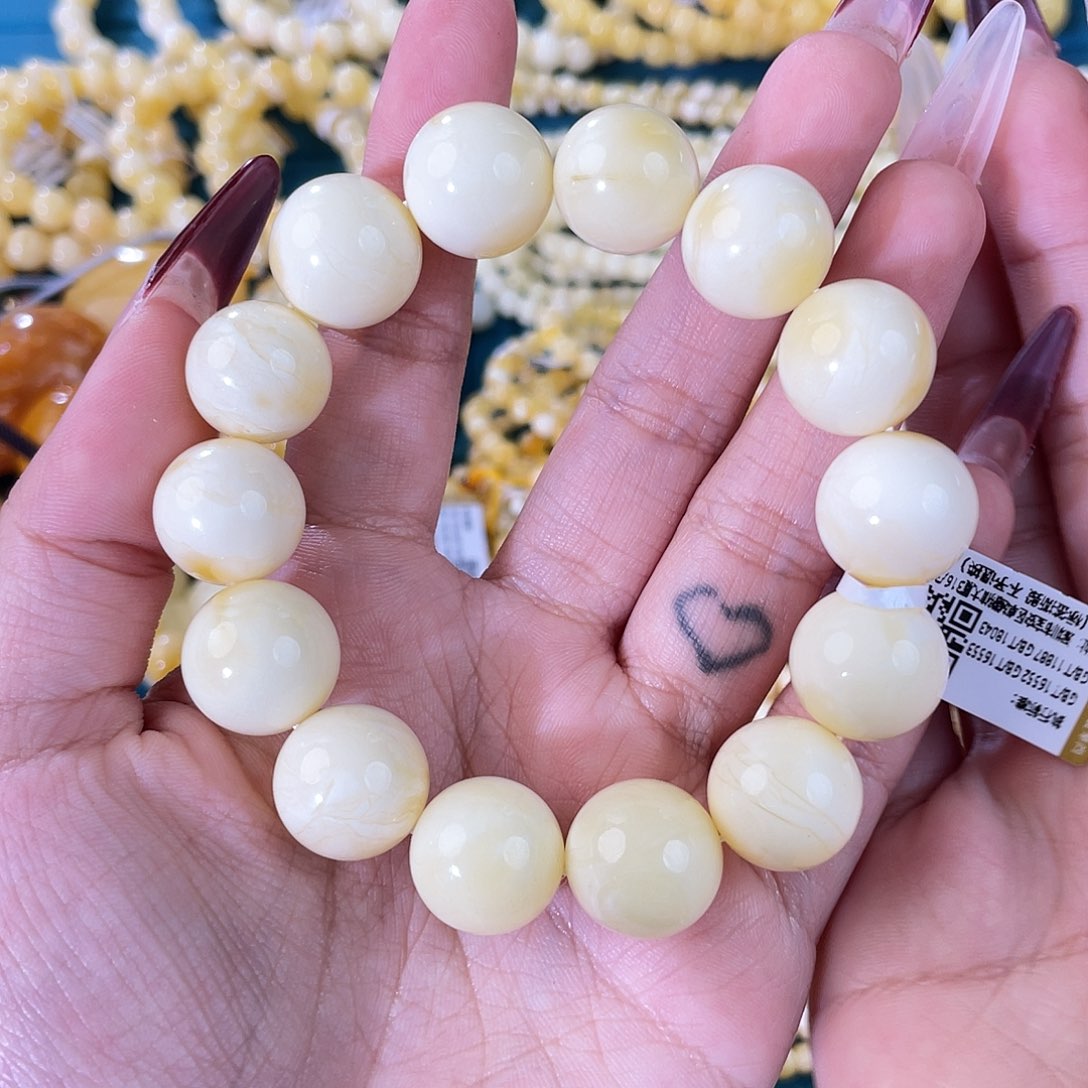 琥珀裸石未镶嵌DY241109A011-THL