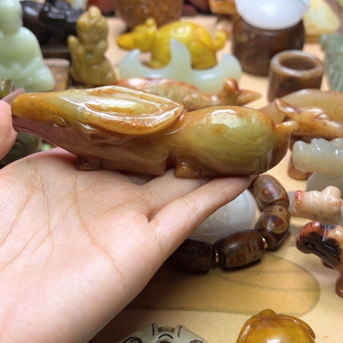 【闪购商品】蛇纹石玉颈饰未镶嵌