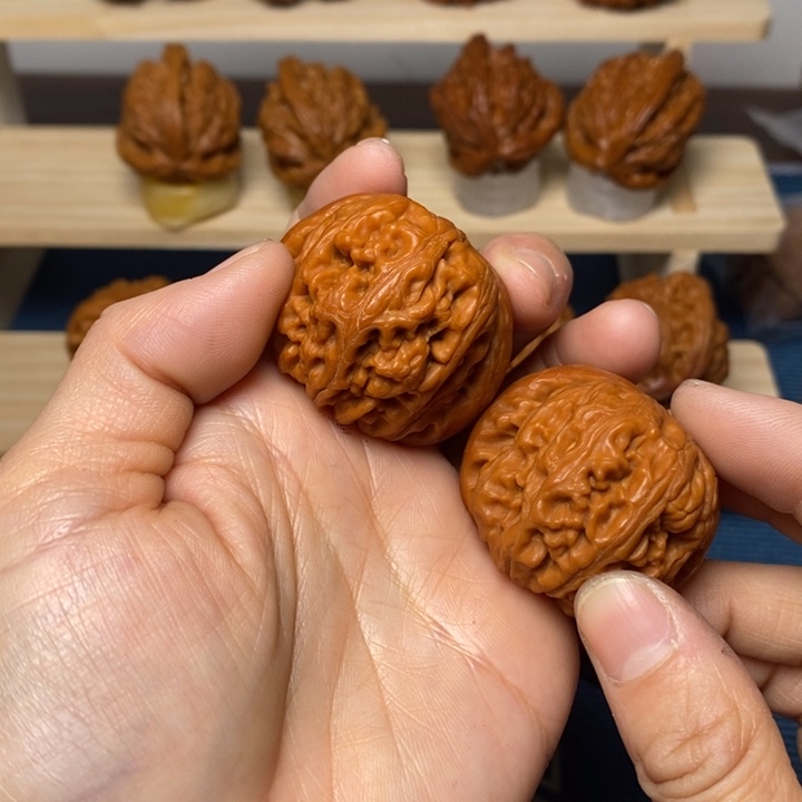 一***梨把件文玩核桃元宝