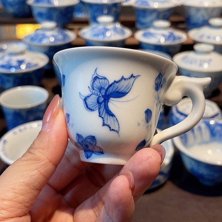 蝴蝶微瑕不退不换小杯子