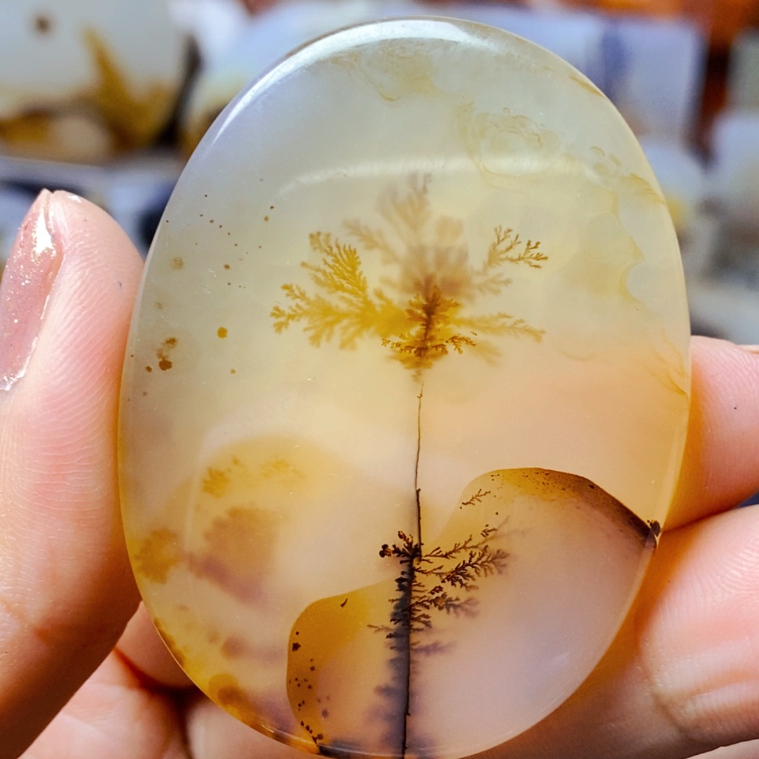 玛瑙/玉髓未镶嵌珠宝半成品