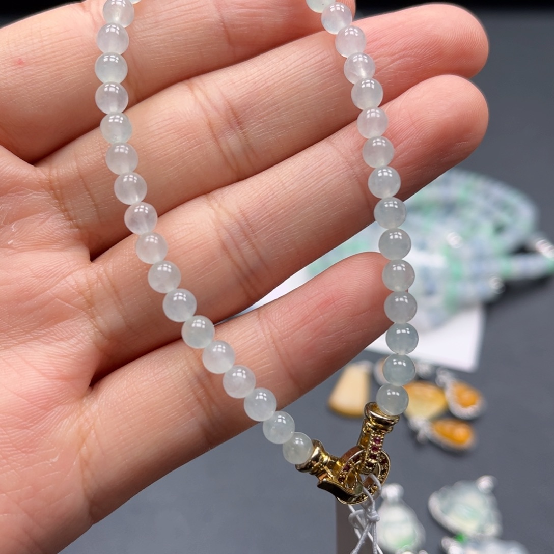 翡翠合金手链手镯