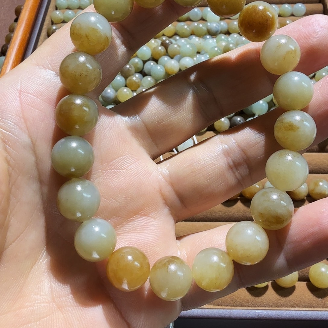 画***和田玉（糖玉）未镶嵌手链