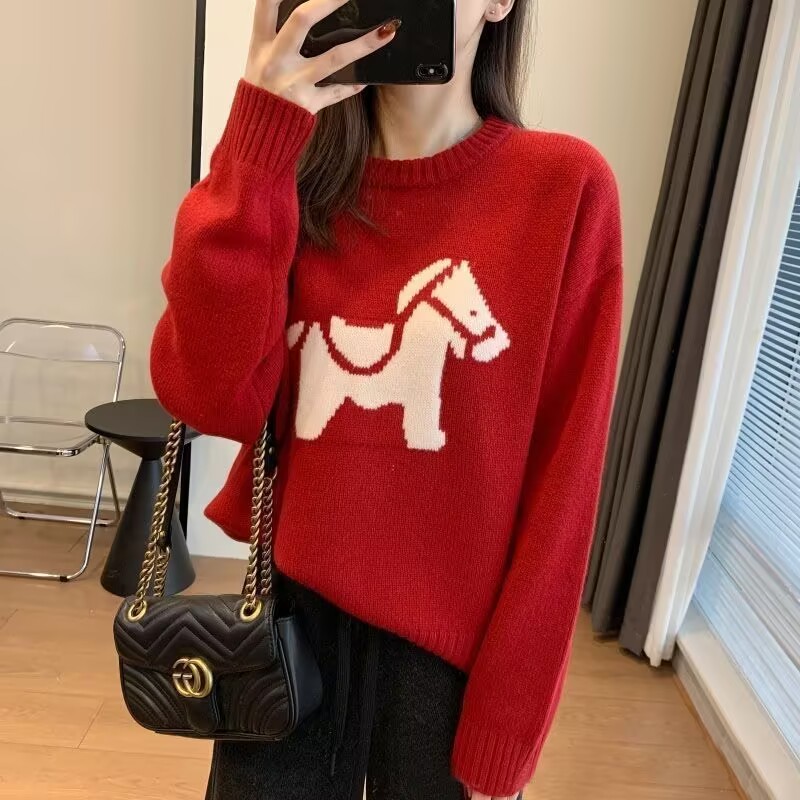 可爱提花小马图案软糯针织衫女欧洲站冬季新款洋气减龄红色毛衣女