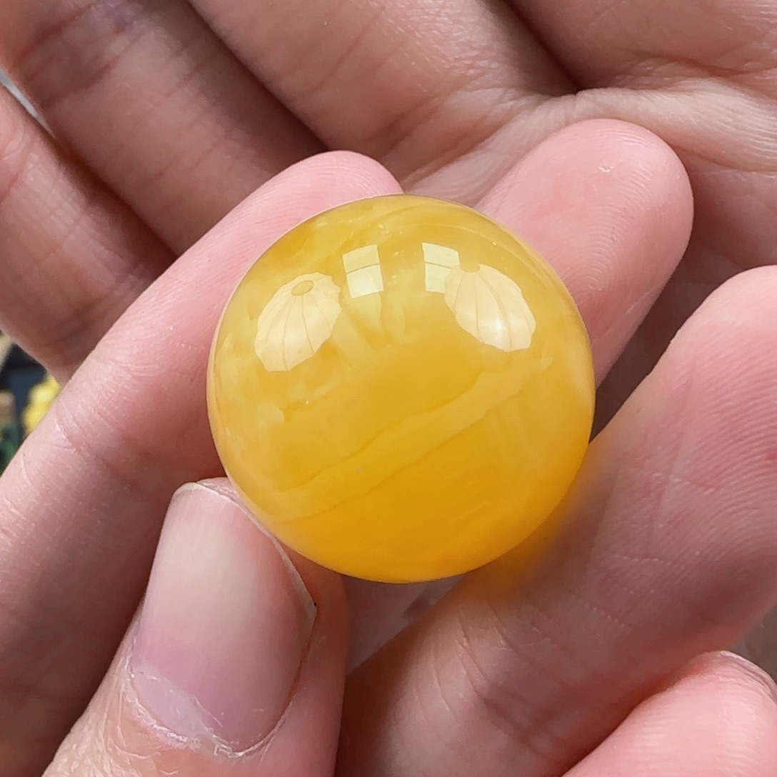 琥珀裸石未镶嵌蜜蜡