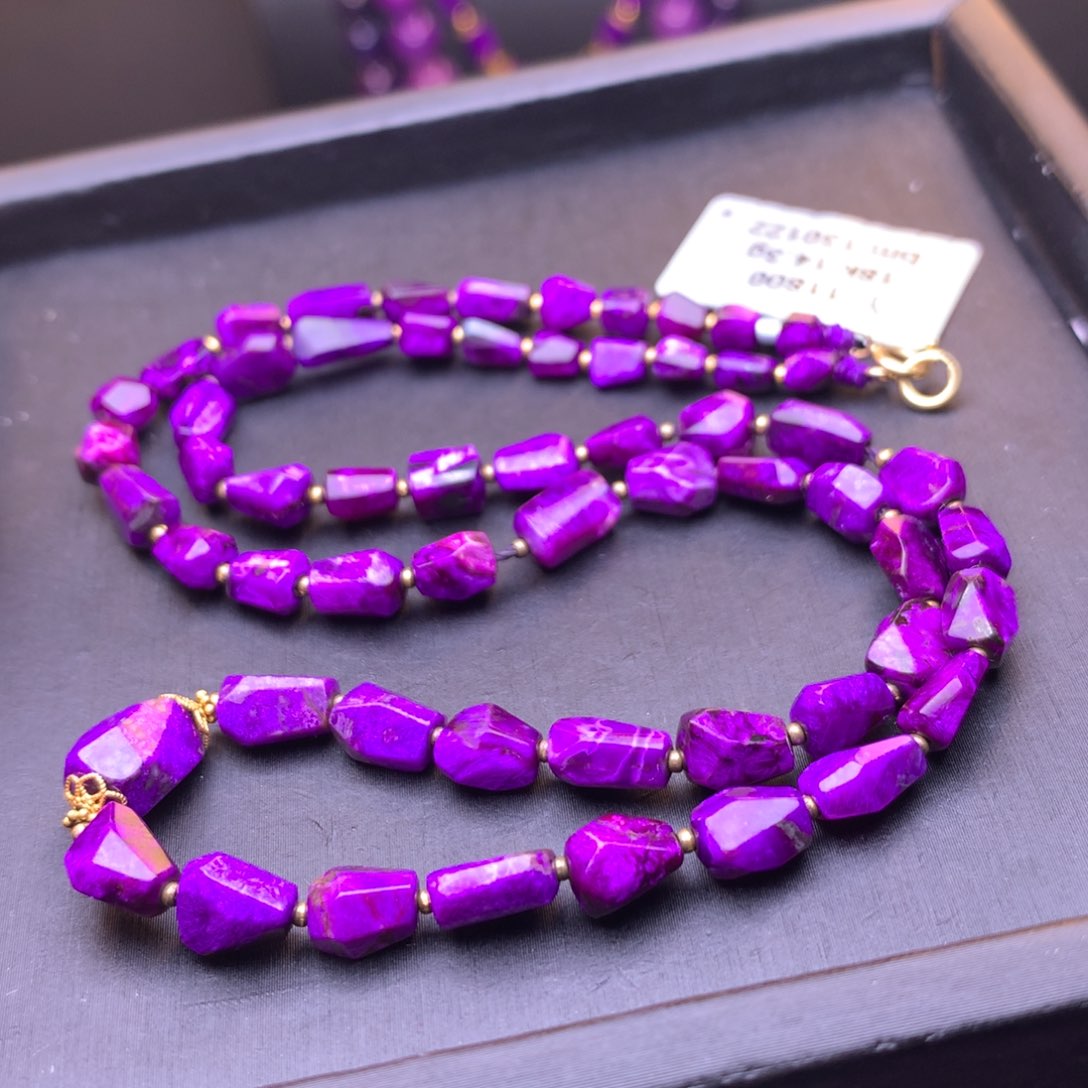 苏纪石（舒俱来）项链18K金镶嵌