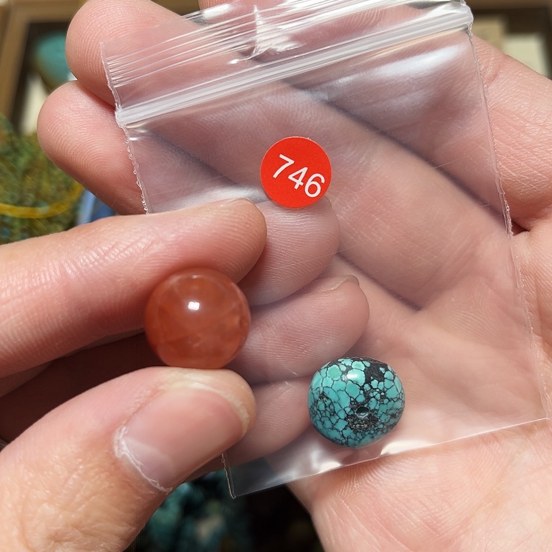 奇***妙南红玛瑙未镶嵌珠宝奇石