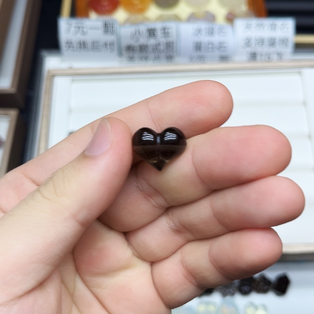 黑曜岩合金珠宝奇石