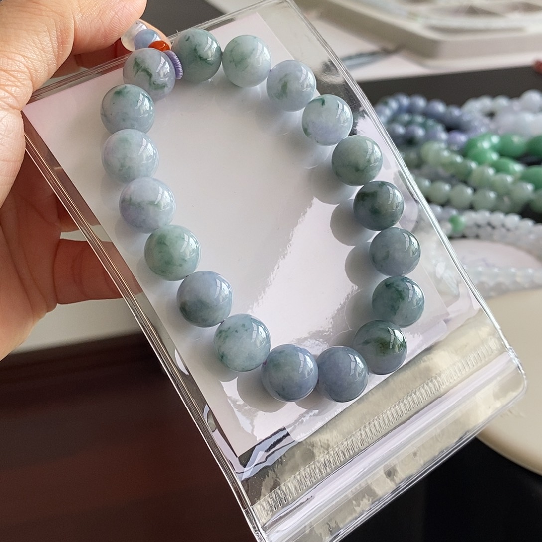 翡翠未镶嵌手链卡11.8