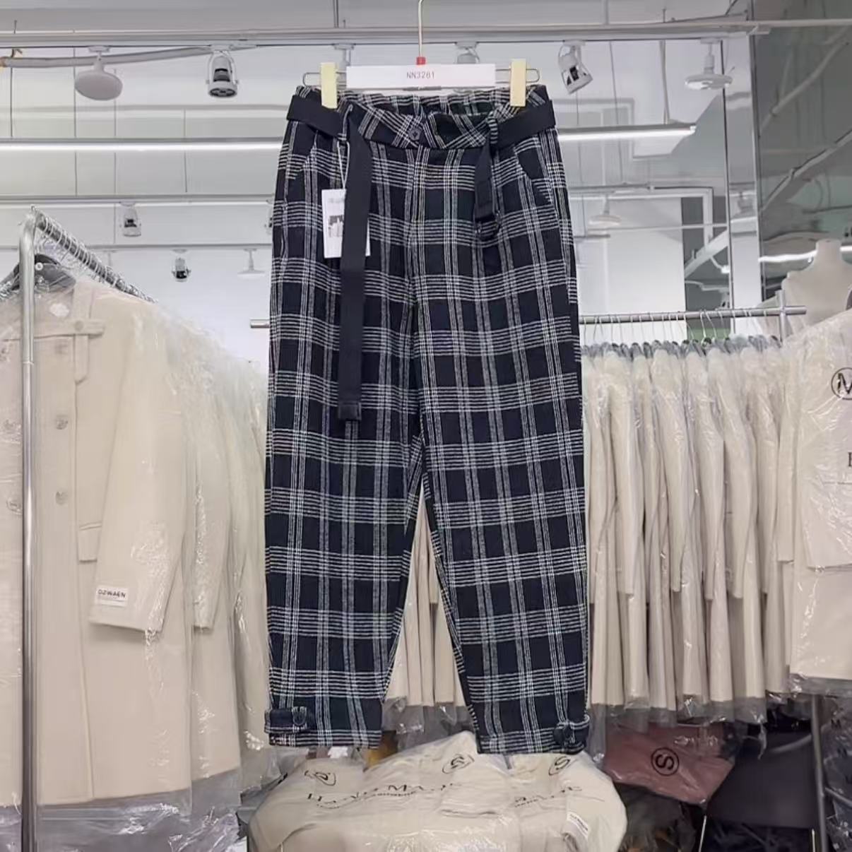 NN3281-时尚女装设计感加厚款休闲裤法式气质显瘦洋气百搭