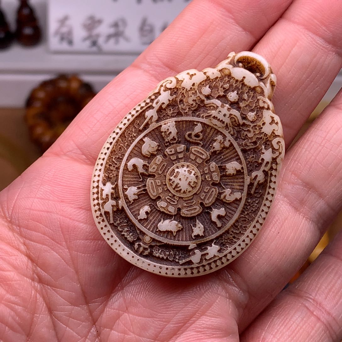 驼骨其他天天都在盘  