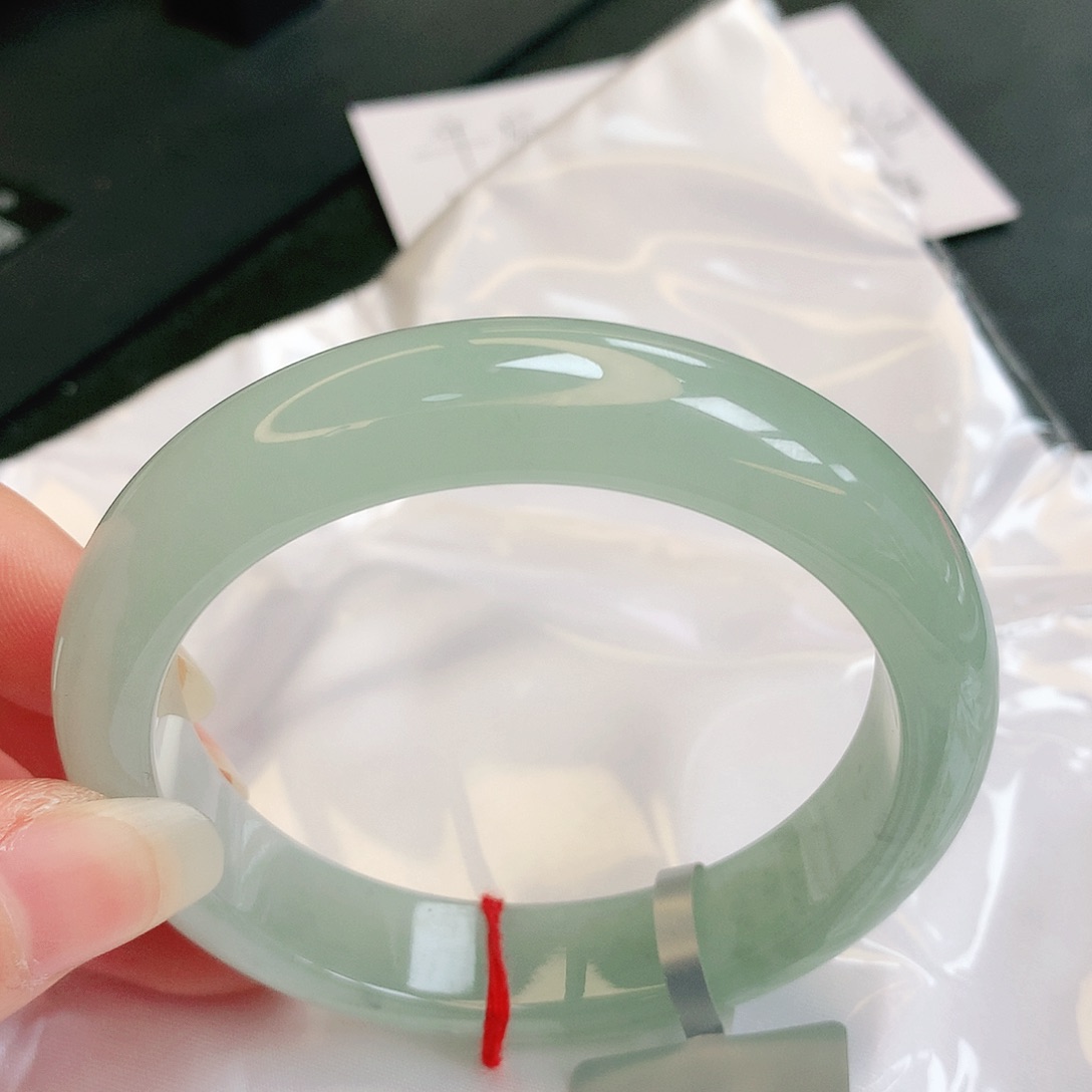 【闪购商品】翡翠手镯未镶嵌缅甸天然a货翡翠