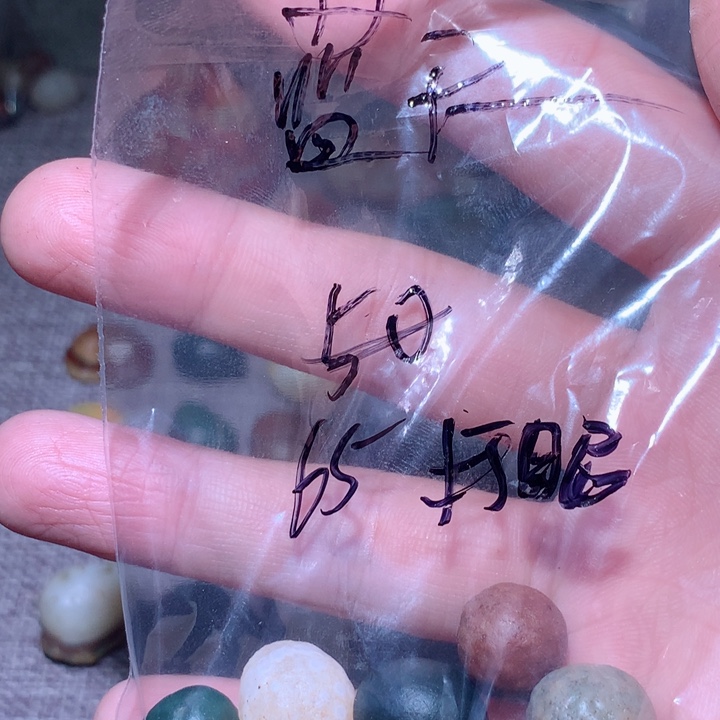 有机玻璃戈壁石的结构