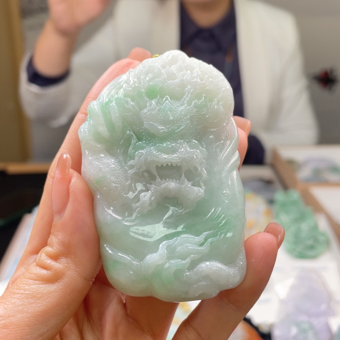 翡翠吊坠(不含链)未镶嵌