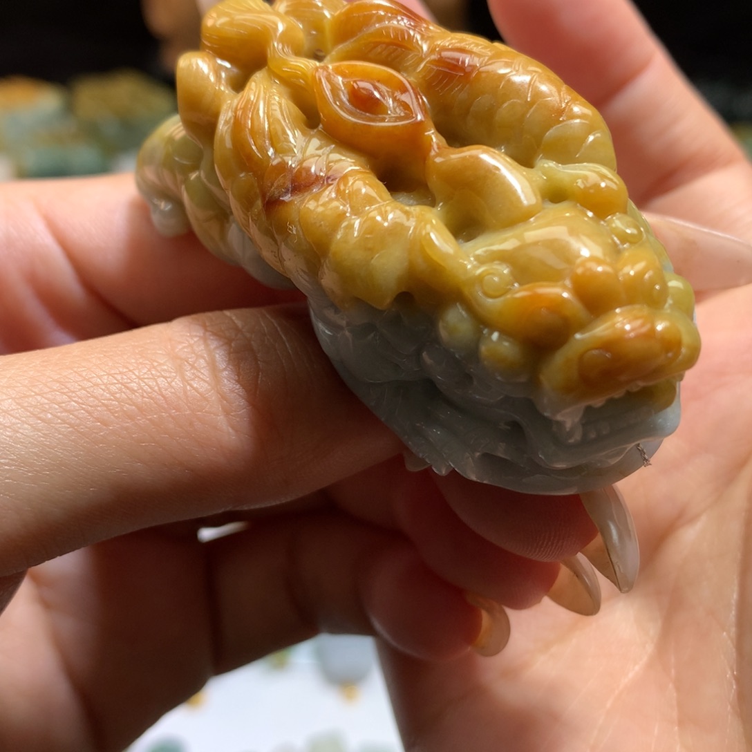 翡翠未镶嵌颈饰翡翠貔貅