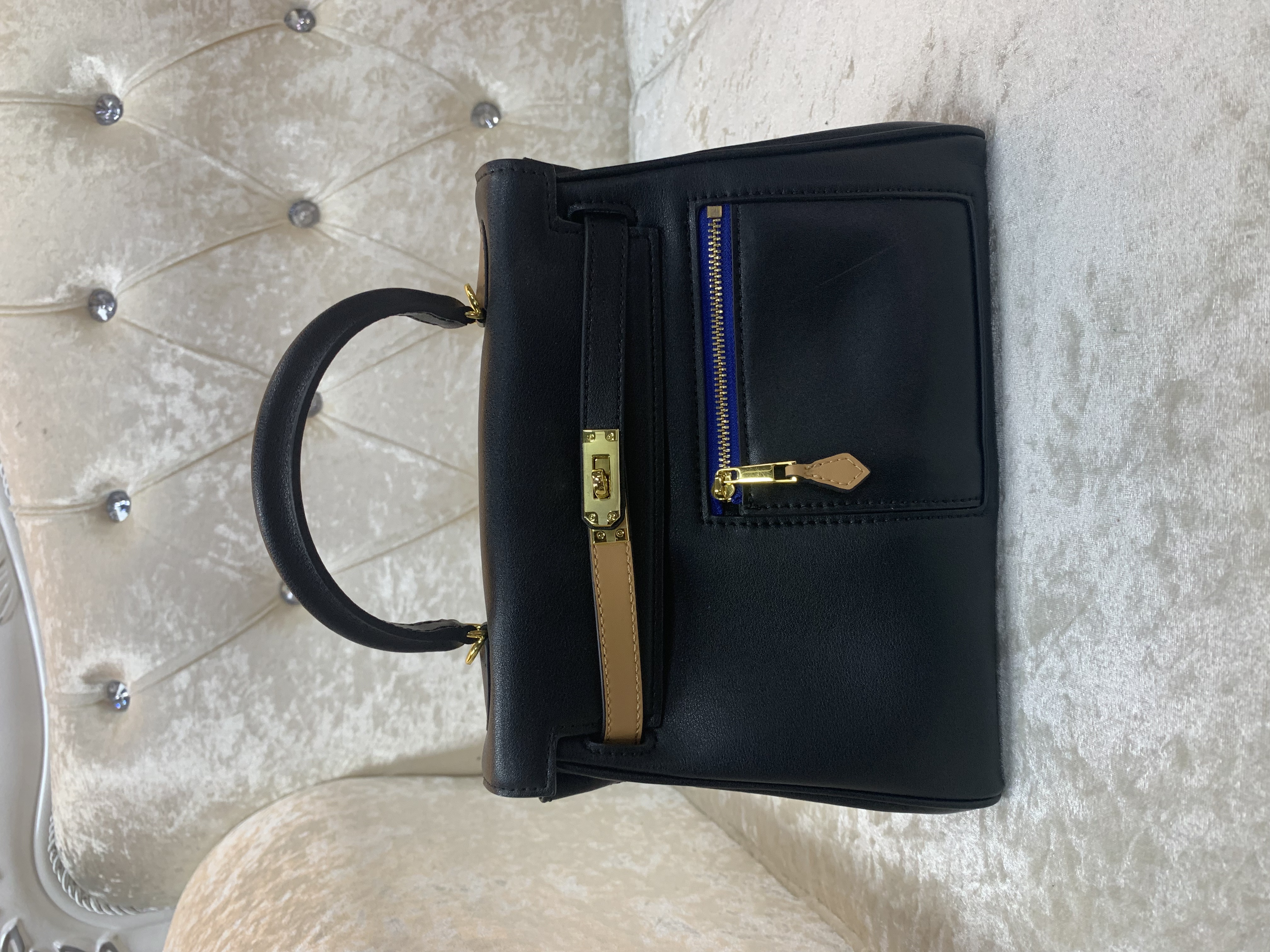 【尺寸：25*10*18】SISI原创设计高定真皮女包 H7099-黑色