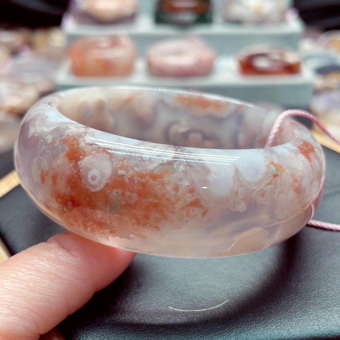 玛瑙/玉髓手镯未镶嵌1