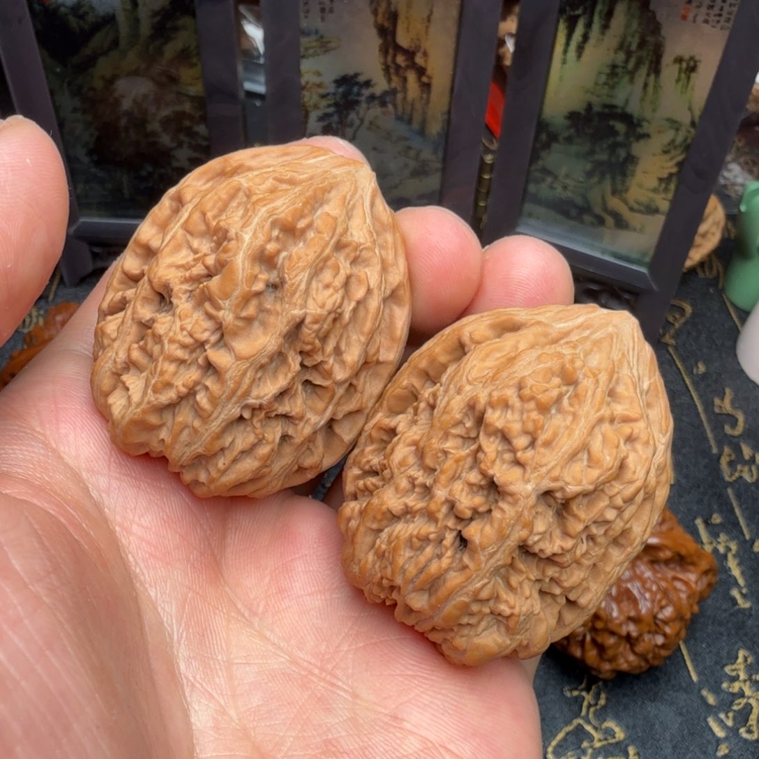 文玩核桃吊坠兴隆野生膀子37