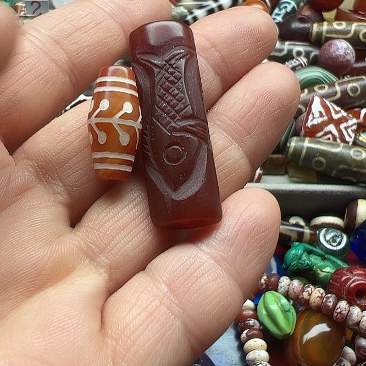 爱***芬玛瑙/玉髓未镶嵌颈饰