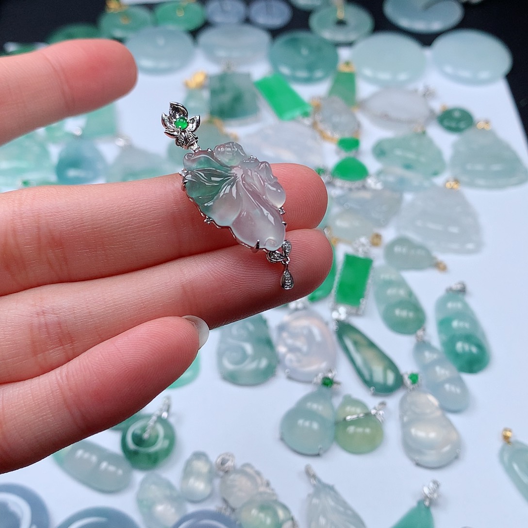 翡翠颈饰18K金镶嵌悠*天然翡翠