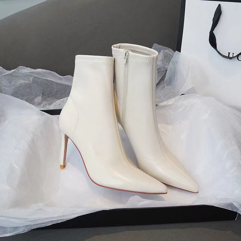 法式小短靴女瘦瘦靴2023年新款冬季炸街时装靴细跟尖头马丁靴代发