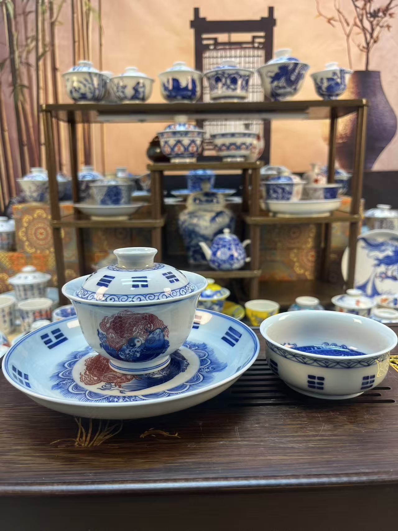 景德镇陶瓷高端手工手绘太极八卦团鱼3件套茶具盖碗壶承主人杯