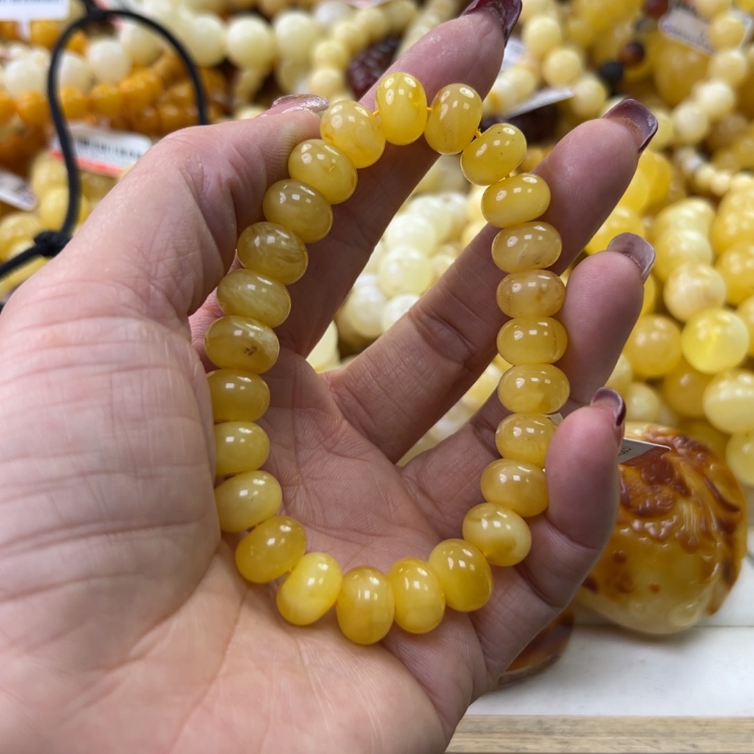 琥珀珠宝奇石未镶嵌