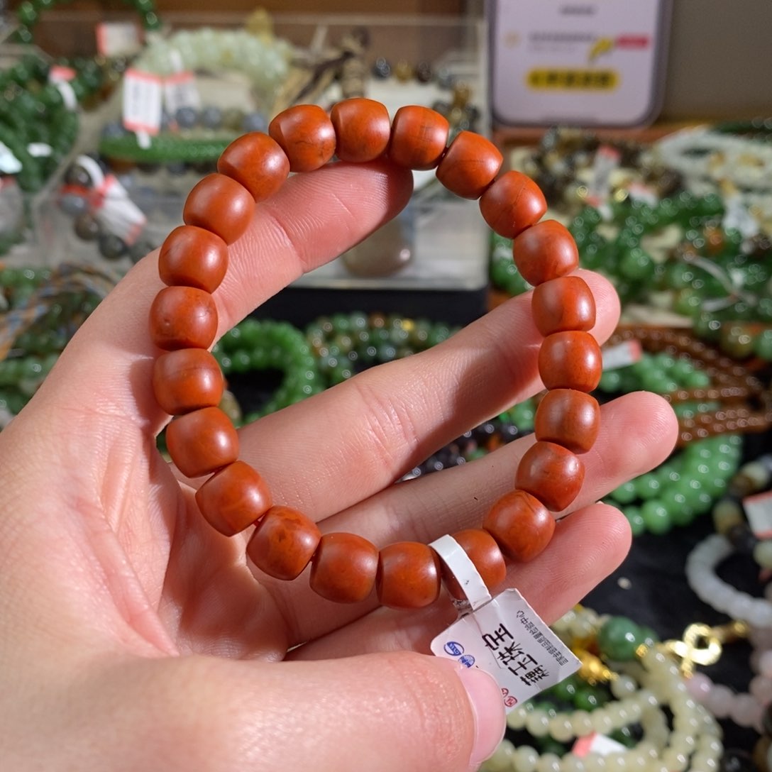 南红玛瑙手链未镶嵌