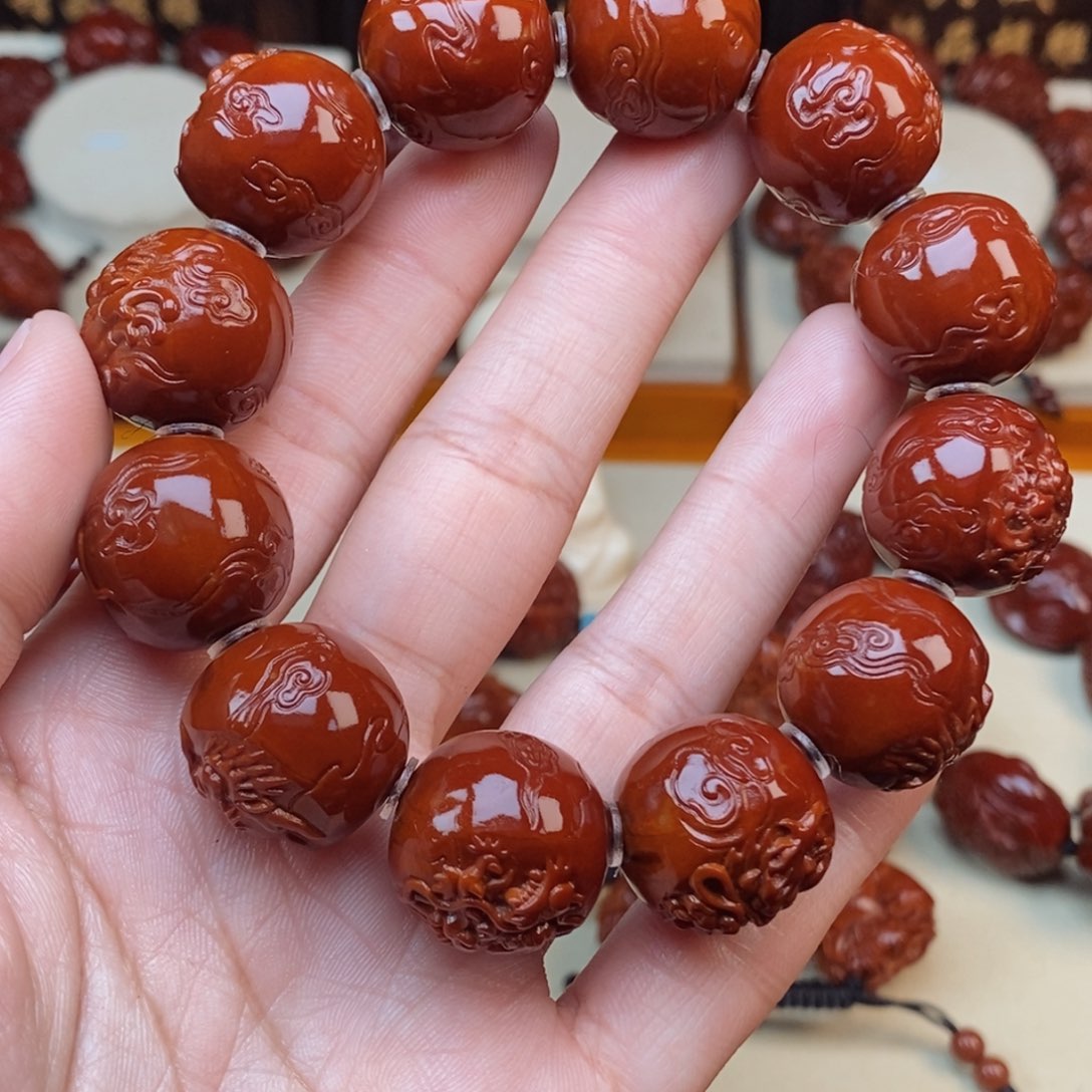 橄榄核吊坠A*龙龙龙