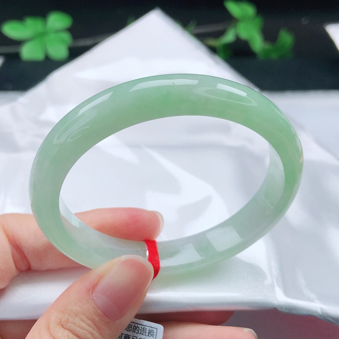 未镶嵌手镯（贵妃镯）翡翠A***55贵