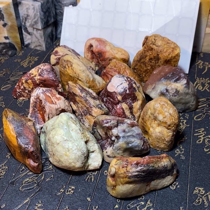 昌化鸡血石印章石