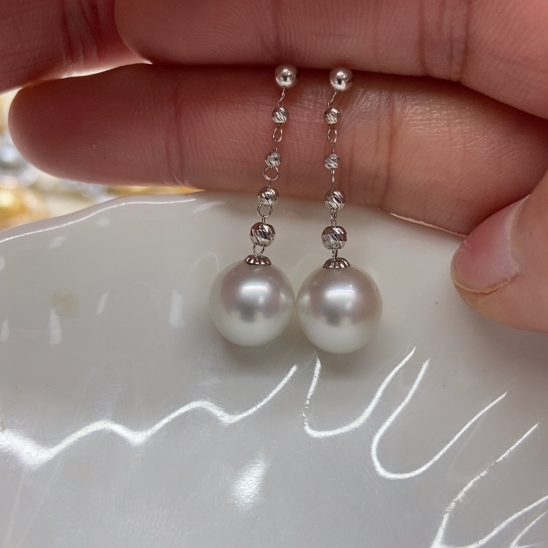 海水珍珠耳饰18K金镶嵌