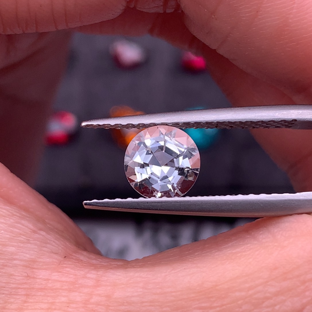 海蓝宝石裸石未镶嵌1.94ct白色海蓝宝