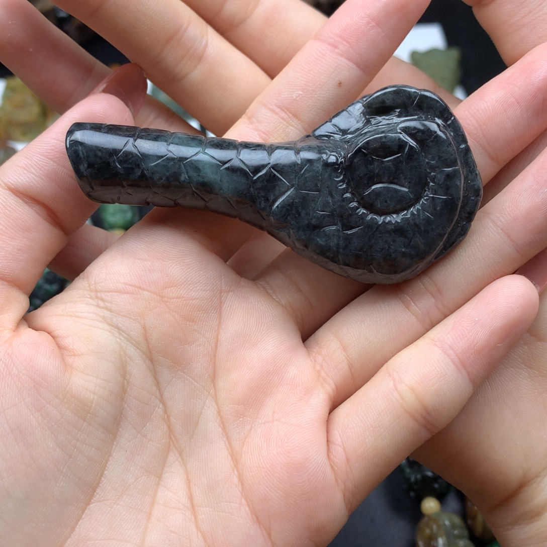 定制翡翠未镶嵌翡翠