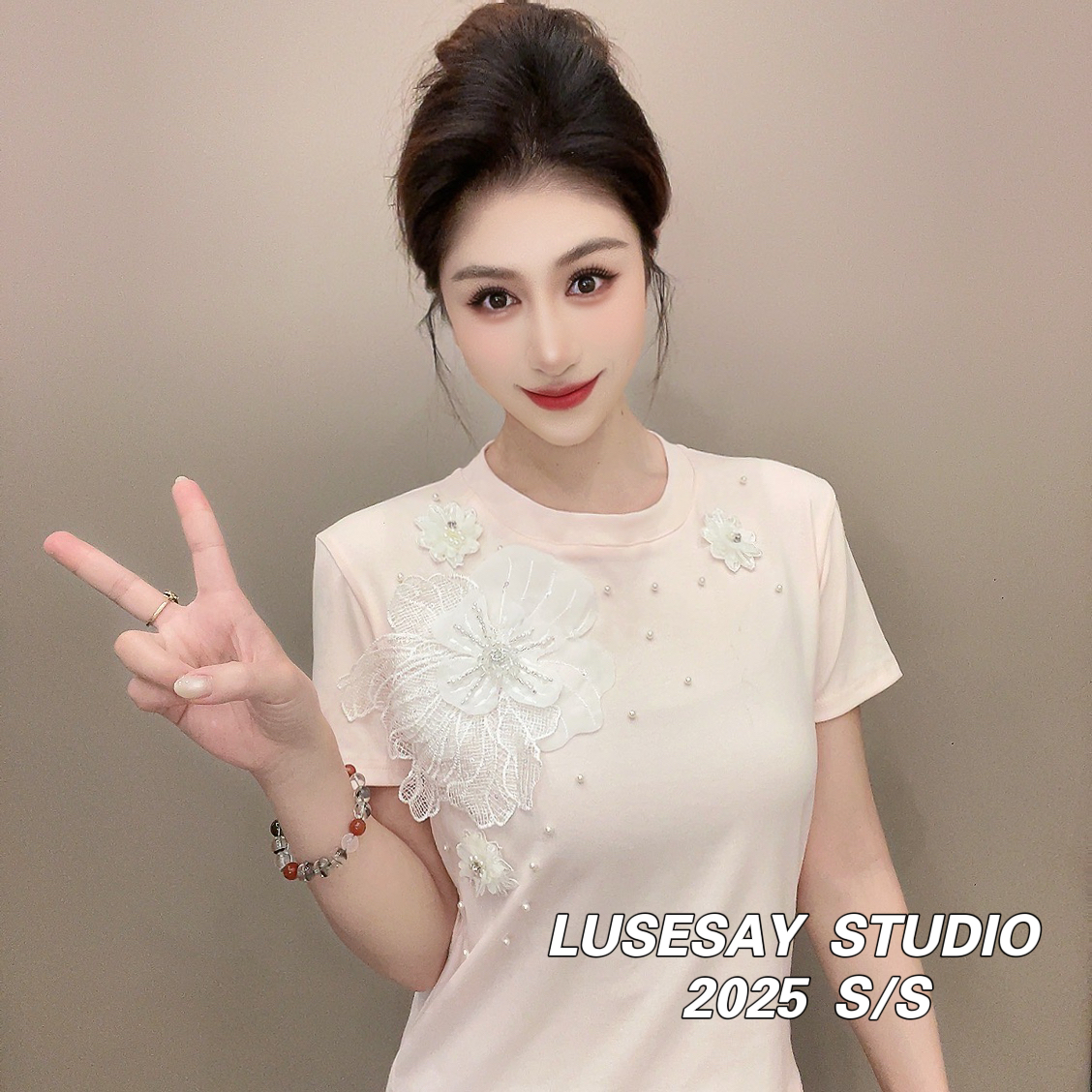 LUSESAY 立体花朵钉珠刺绣 夏季2025新款 短袖t恤女百搭休闲上衣