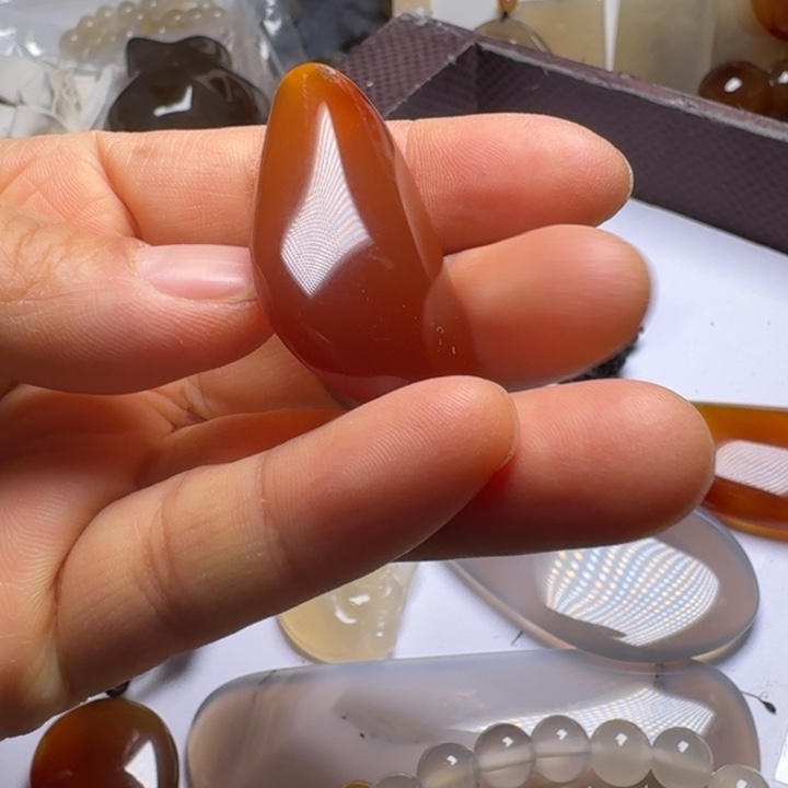 未镶嵌颈饰玛瑙/玉髓001