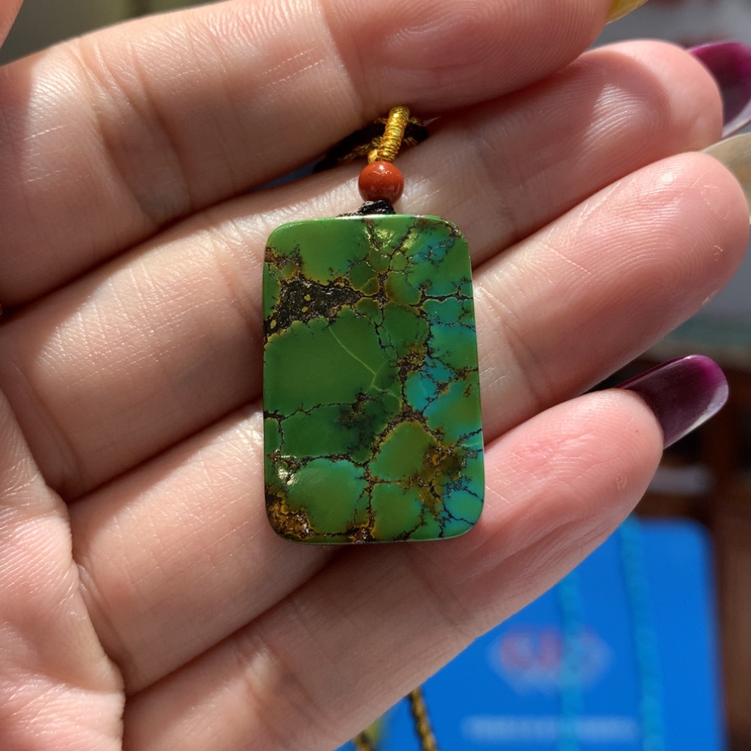 未镶嵌绿松石吊坠